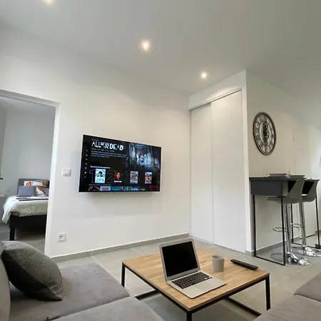 Le Cormicy, Appartement En Centre Ville *